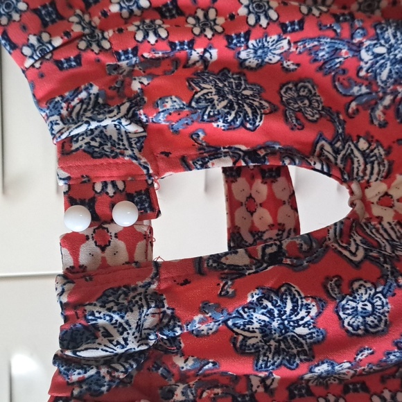 NWOT Sz M Orange/ Navy/White Sleeveless w cutout near neckline - Picture 8 of 8